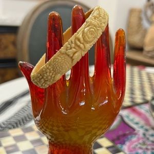 Vintage 1940s Carved Bakelite Bracelet